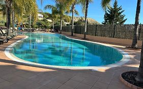 Baia Da Luz Luz Beach 1 Bedroom Apartment